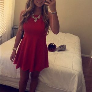 red lulus dress